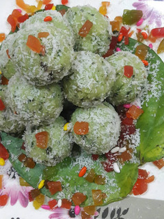 A picture of Paan balls.