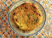 Una foto di frittata pasta