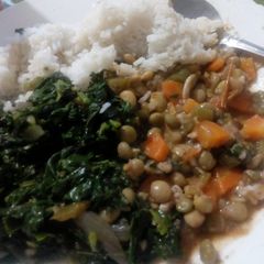 A picture of Super Delicious Green Mbaazi Stew With Garlic Spinach And Terere.