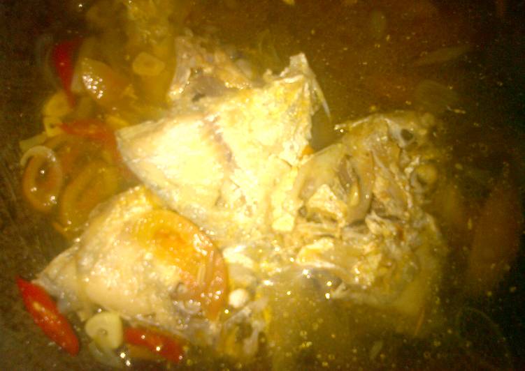 Cara membuat Gulai ikan masak cuka yang enak dan Mudah Dibuat