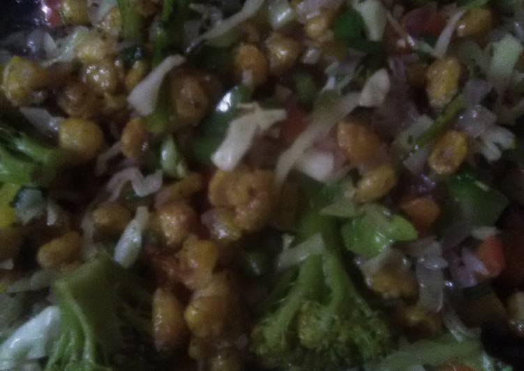 Steps to Prepare Speedy Crispy corn broccoli salad