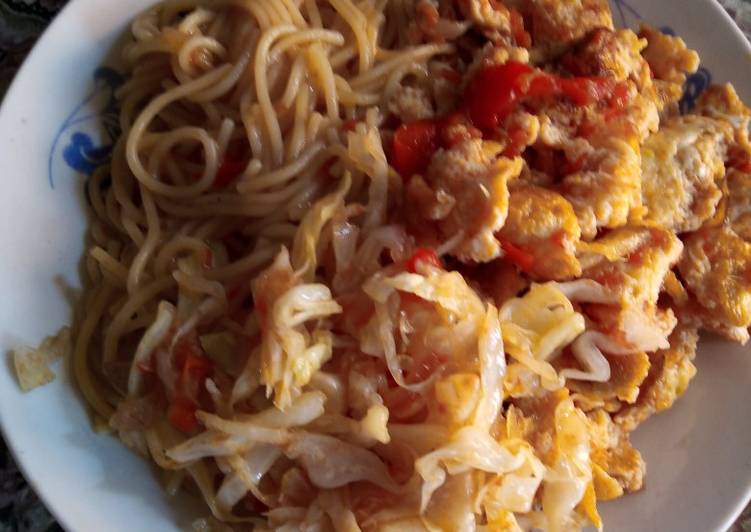Spaghetti with scrambled eggs#4week challenge#authormarthon