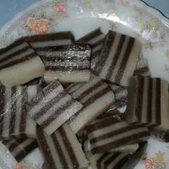 Kue lapis coklat রেসিপির প্রধান ছবি