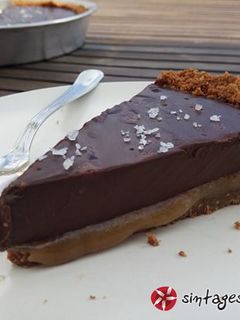 Φωτογραφία της συνταγής Τάρτα σοκολάτας με καραμέλα και αλάτι