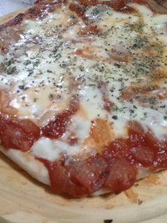 Una foto de Pizza en sartén 😋