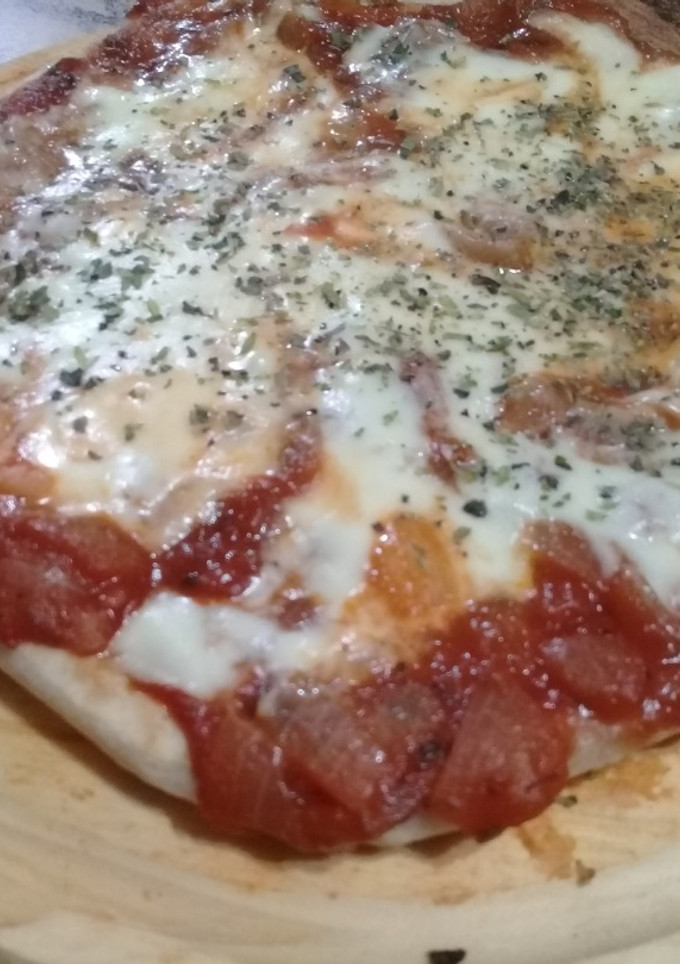 Una foto de Pizza en sartén 😋