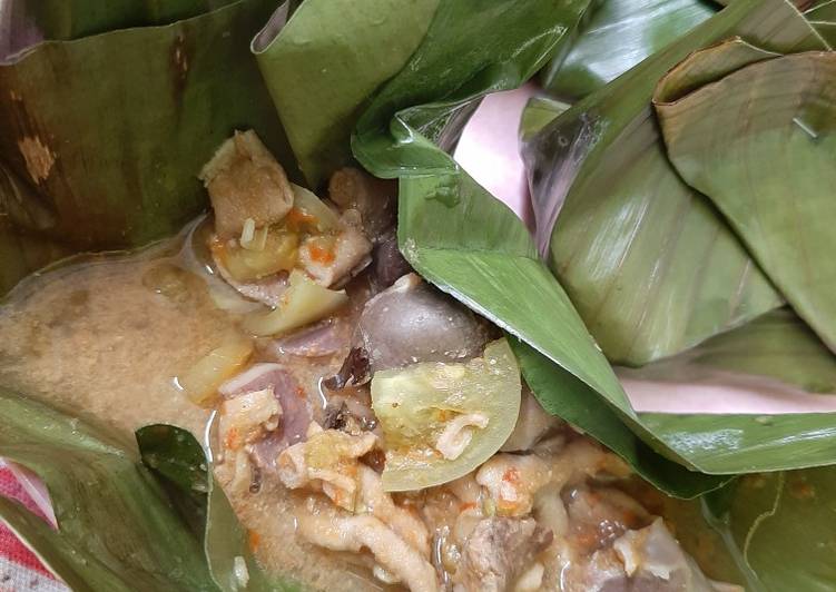 Bothok ati ampela ayam kampung