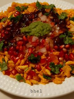 ચટાકા ભેળ (Chataka Bhel Recipe In Gujarati) રેસીપી મુખ્ય ફોટો