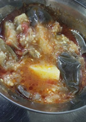 A picture of Potato brinjal veg.