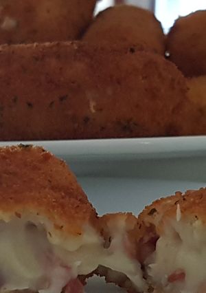 Una foto de Croquetas de jamón
