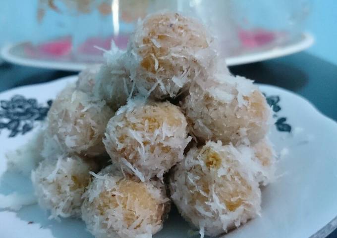 Resep: Klepon ubi kuning Irit Anti Gagal