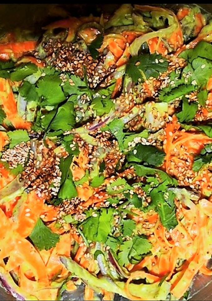Una foto de Ensalada Asiática de Zanahoria 🥗 🥕