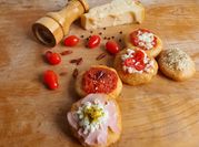 Una foto di pistacchio mortadella