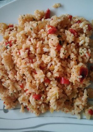 Una foto de Arroz con verduras y gambas