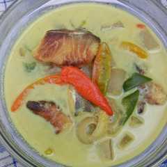 รูปของ Mangut Ikan Asap Simple