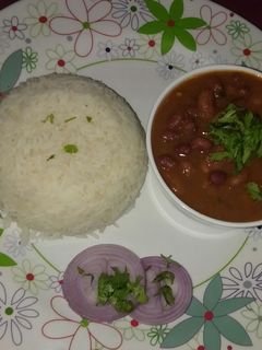 राजमा चावल (Rajma Chawal recipe in Hindi) रेसिपी मुख्य फोटो