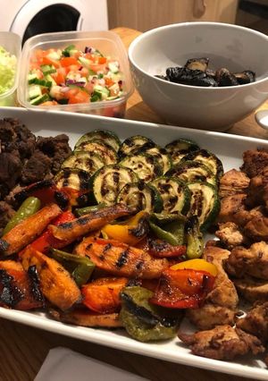 A picture of Grill galore.
