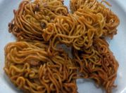 Gambar mie kremes instant