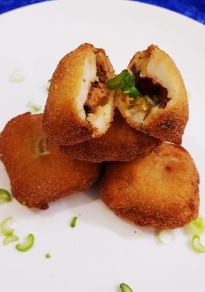 A picture of Bread POCKETS pakora.