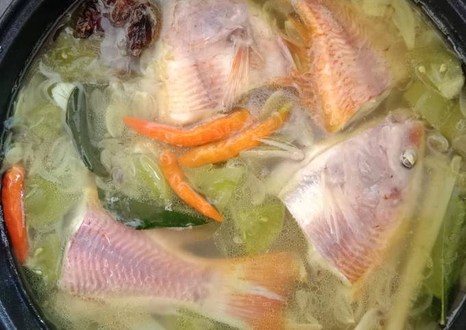 Sop ikan nila seger
