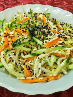 小黃瓜涼拌雞絲 的食譜成品照片