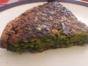 Una foto de tortilla de acelga