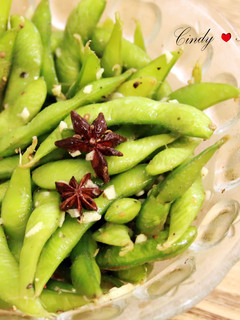 唰嘴涼拌毛豆 的食譜成品照片