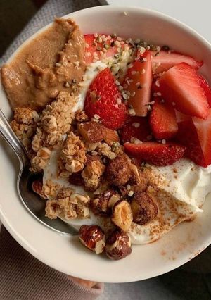 Foto de Iogurte com Morangos e Granola