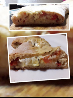 Una foto de Calzone caprese 👌😋