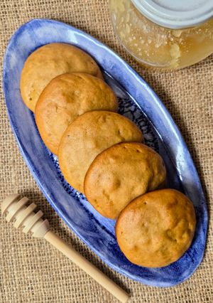 Una foto de Galletitas de harina de avena y miel 🍯 bien sencillitas, tiernitas y sin balanza 🍯by Yancanello® 🫒