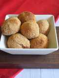 Croquetas veganas con bechamel de tomate y setas shiitake