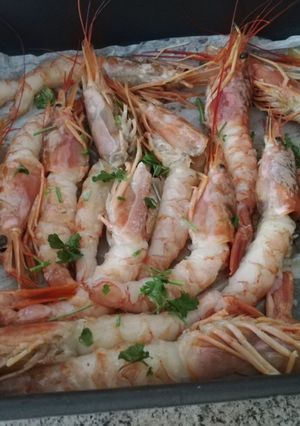 Foto di Gamberoni al Forno Prezzemolo Pepe Nero Cognac