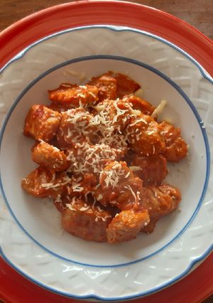 Una foto de Gnocchis integrales con salsa de tomate y queso philadelphia