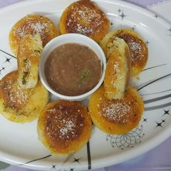 A picture of Idli bombs.