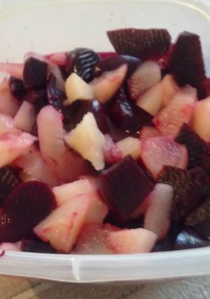 Una foto de Ensalada DIET de Remolacha y Peras