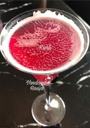 A picture of Beetroot Gajar Ki Kanji🍷(Indian Probiotic Drink).
