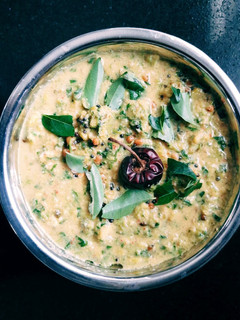 பச்சைப்பயிறு கீரை கூட்டு (Multigrain green leaves) (Pachaipayaru keerai kootu recipe in tamil) செய்முறை முக்கிய புகைப்படம்