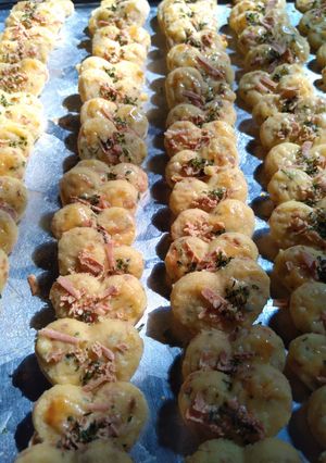 Foto resep Garlic cheese cookies