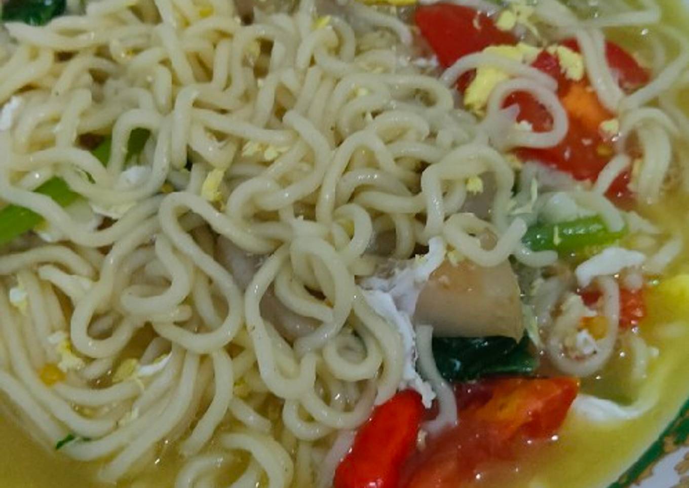 Mie Kuah Babi