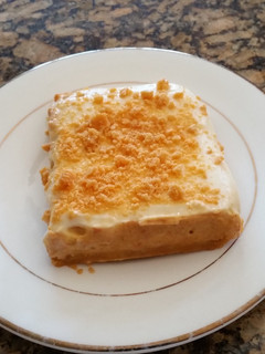 A picture of Pumpkin Oreo Cookie /Jello Pudding Mousse Tart.