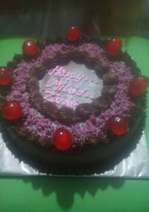 Foto resep Birthday cake dengan cream coklat