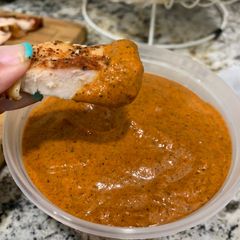A picture of Grilled red pepper sauce.