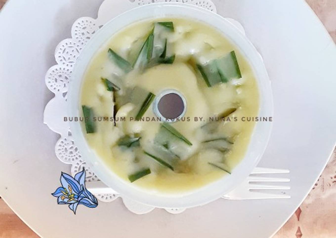 Bubur sumsum pandan kukus