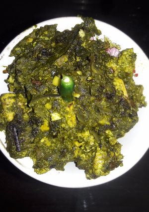 পালক পনির (palak paneer recipe in Bengali) রেসিপির প্রধান ছবি