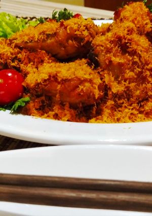Foto resep Ayam Goreng Serundeng Pedas