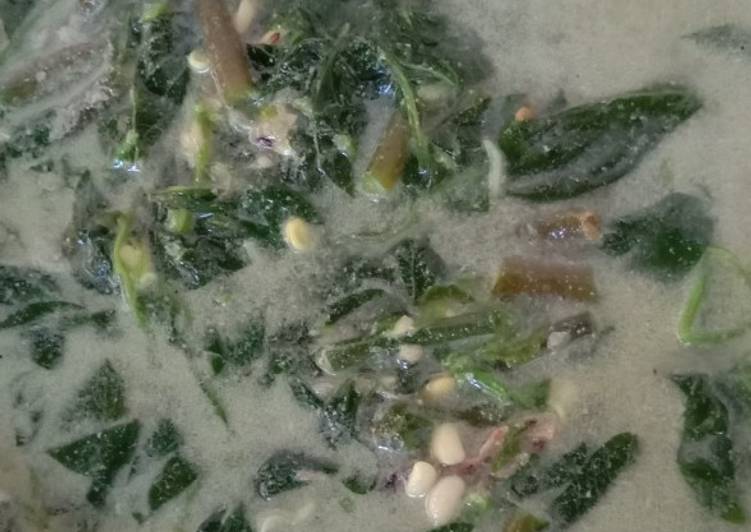 Bahan Menyiapkan Sayur Bobor Desa, Menggugah Selera