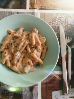 Una foto de Pasta con peras, gorgonzola y nueces