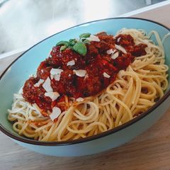 A picture of Chipolata and meatball bolognese.