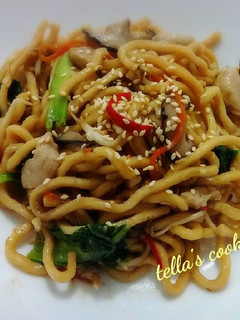 Foto resep Chicken Lo Mien (Mie Hokkian) / Lomie Goreng