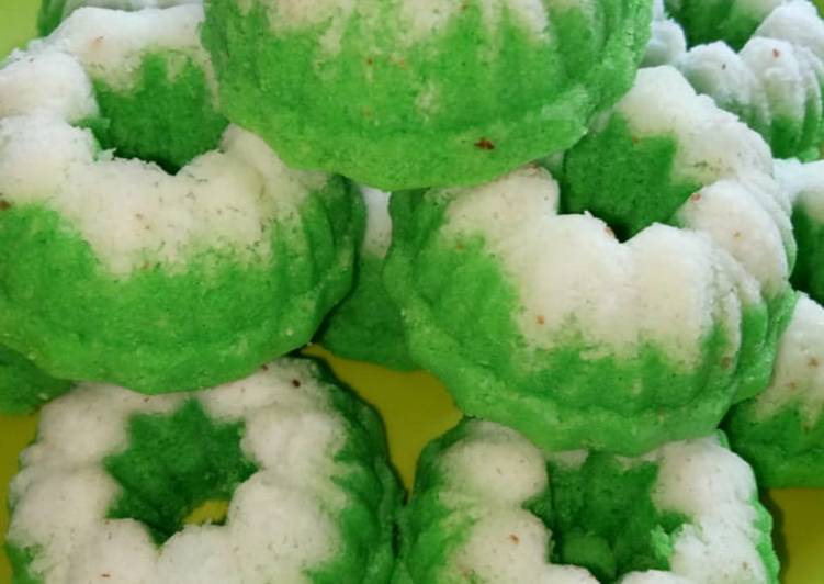 Kue putu ayu